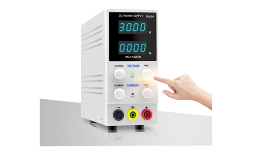 Regulated DC power supply feature