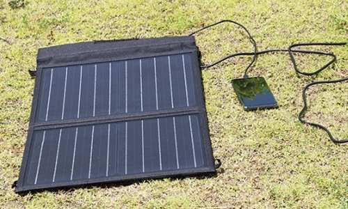 Portable solar charger for phone