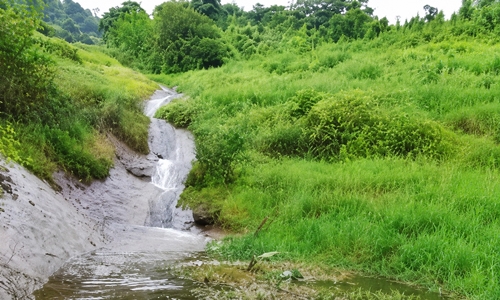 Small stream hydro power generation
